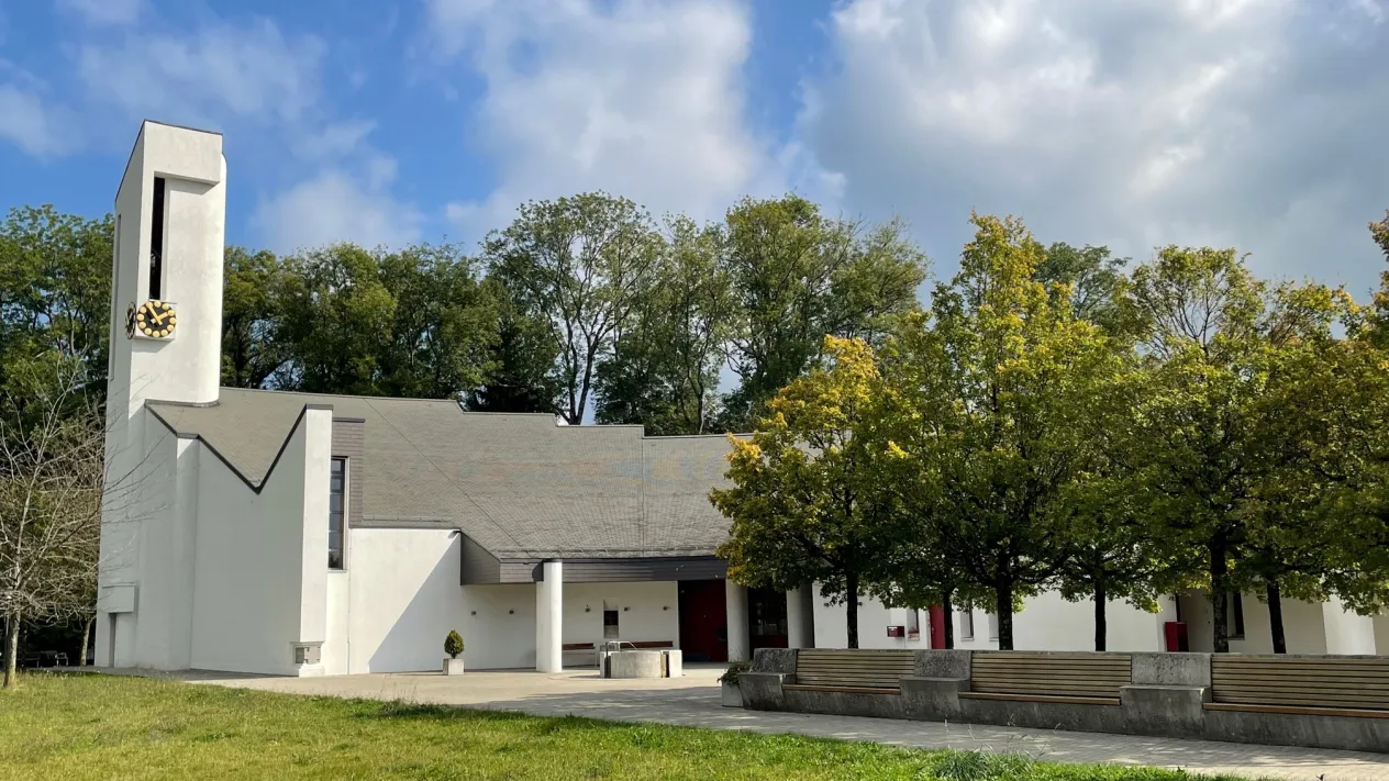 Ref-Kirche-Widen-08-10-2021 (Foto: Eduard Huber)